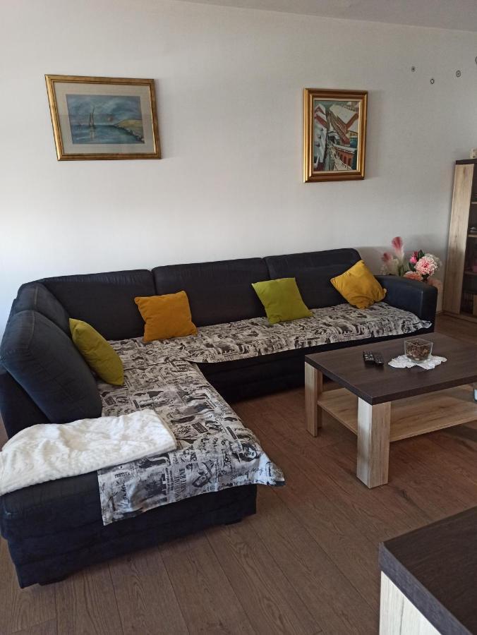 Apartman Lana ,Froudeova Ulica 3 Nasuprot Zg Velesajma Daire Zagreb Dış mekan fotoğraf